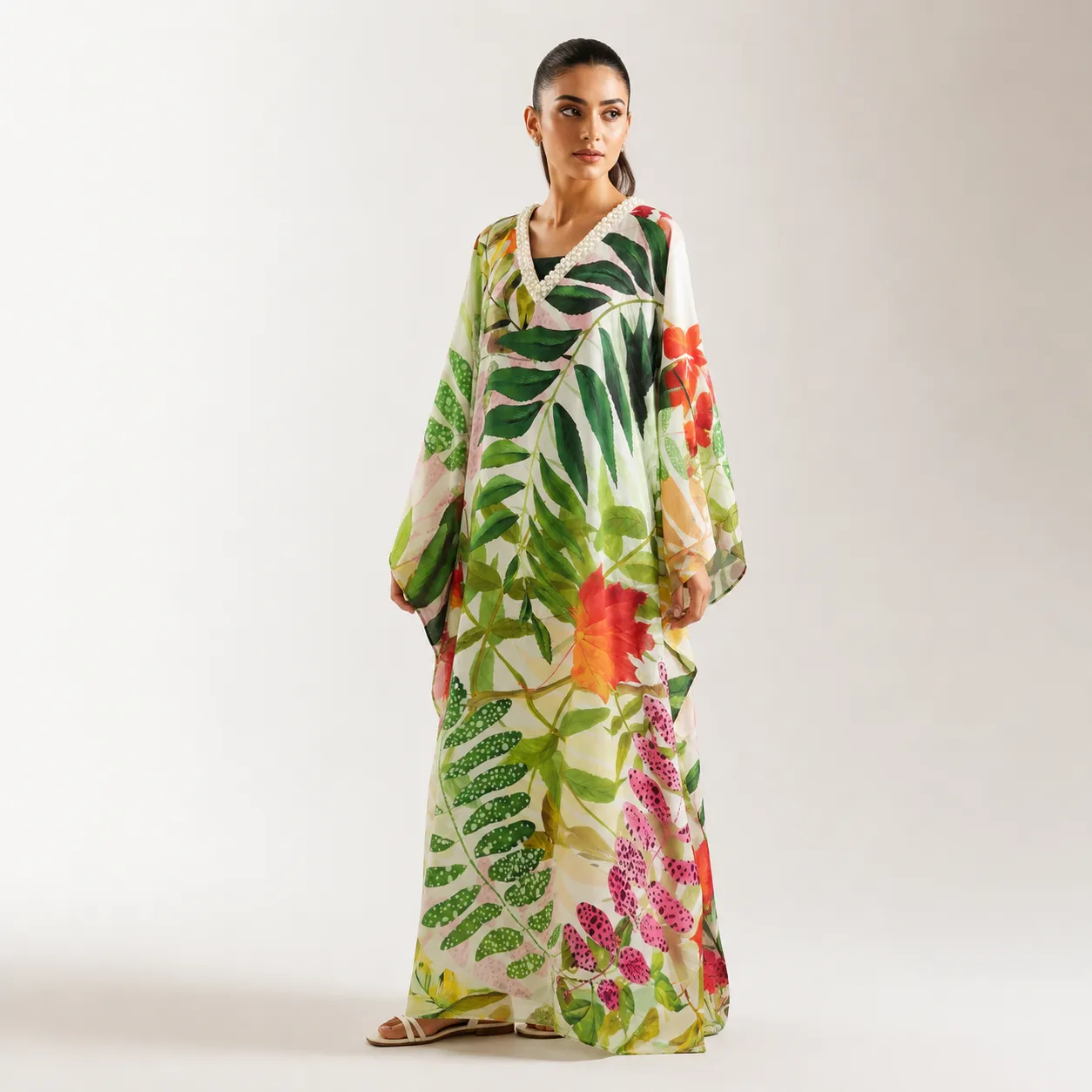 Women's Tropical Leaf Print Kaftan with V-Neck and Short Sleeves